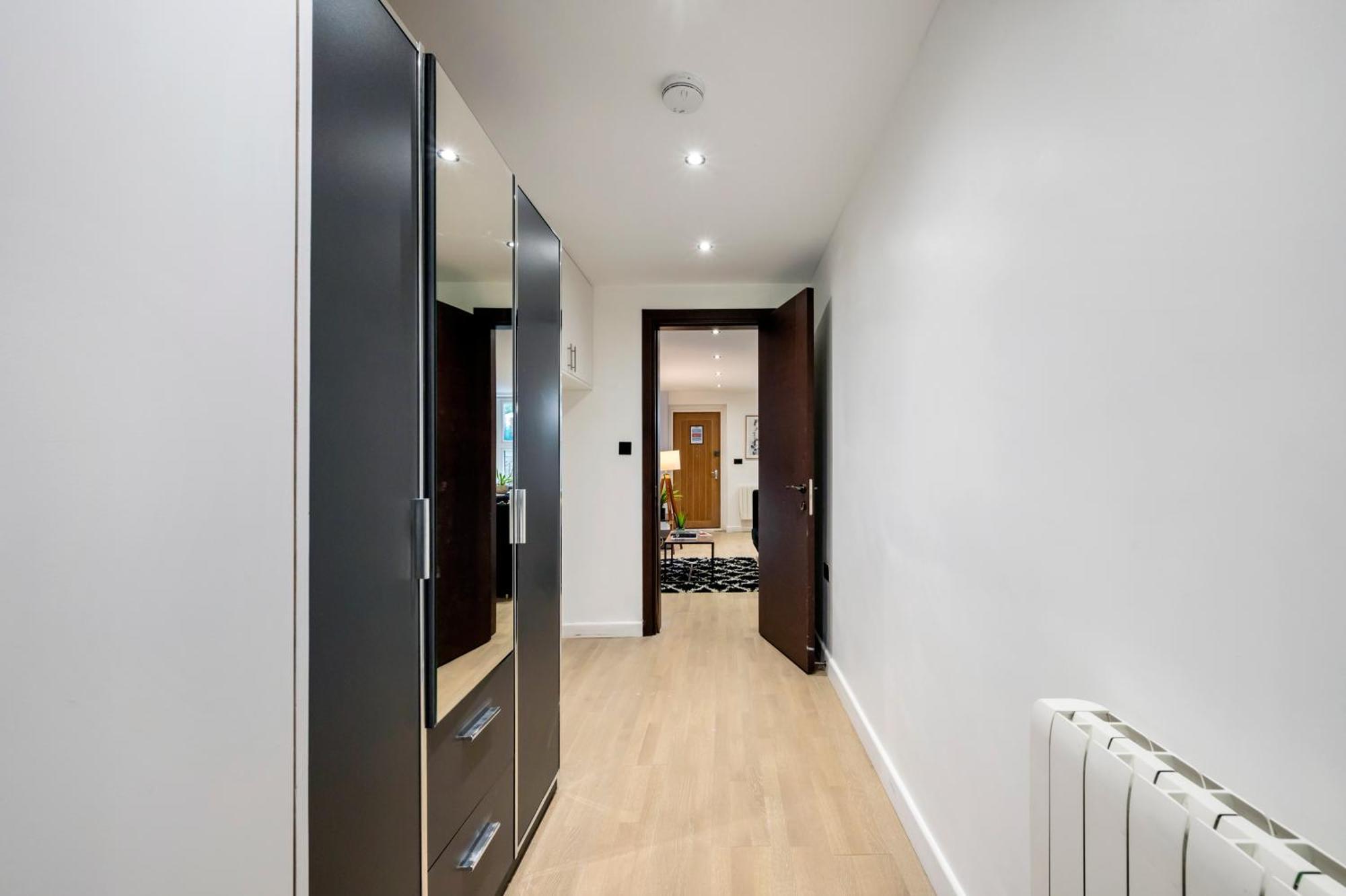Arcore Premium Islington * London