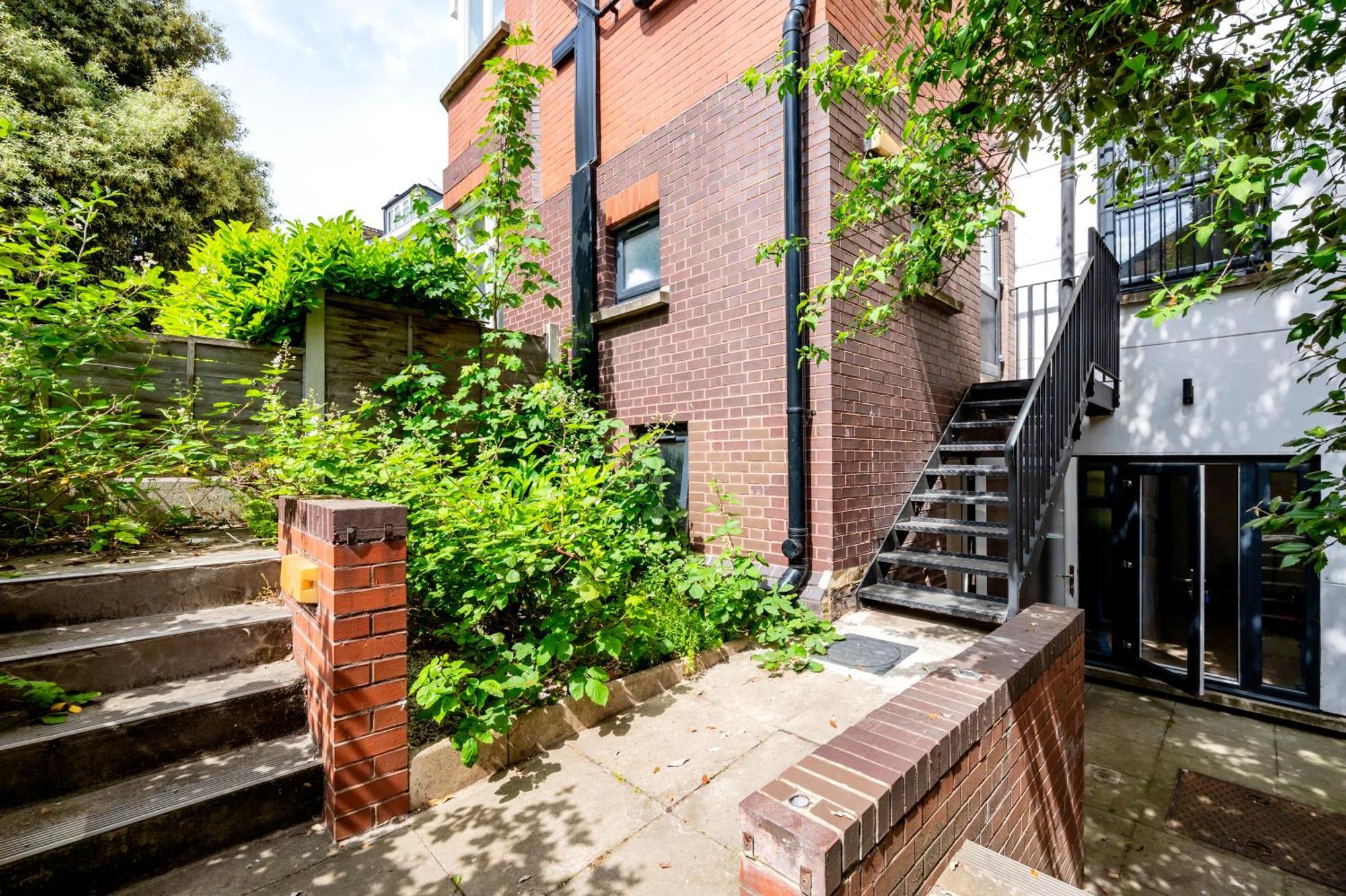 Arcore Premium Islington Apartment