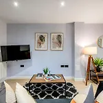 Arcore Premium Apartments Islington