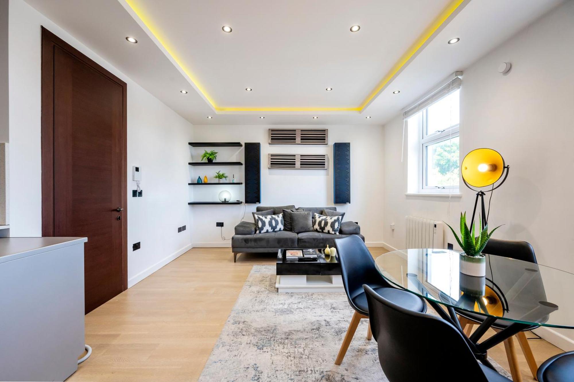 Arcore Premium Islington *